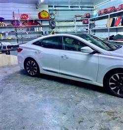 هيونداي أزيرا